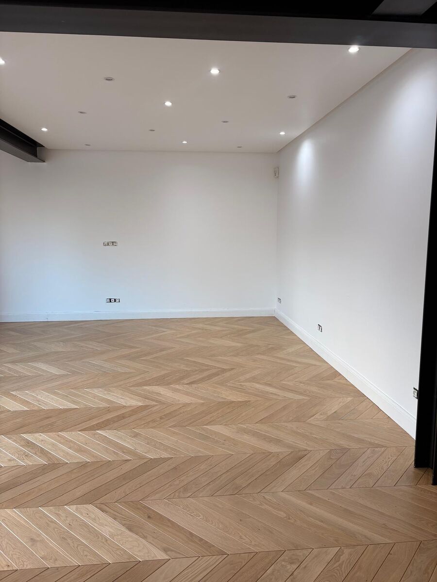 Parquet point de Hongrie dans une pièce à vivre